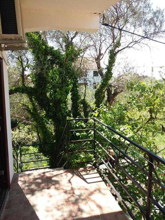 Apartmani Na Moru Bar Ngoại thất bức ảnh